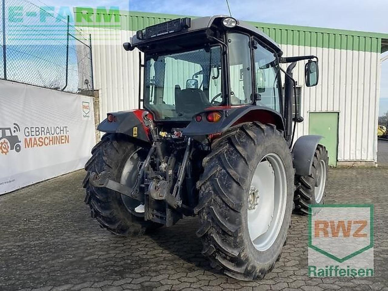 Massey Ferguson 6712 - Traktor: gambar 2 Massey Ferguson 6712 - Traktor: gambar 2