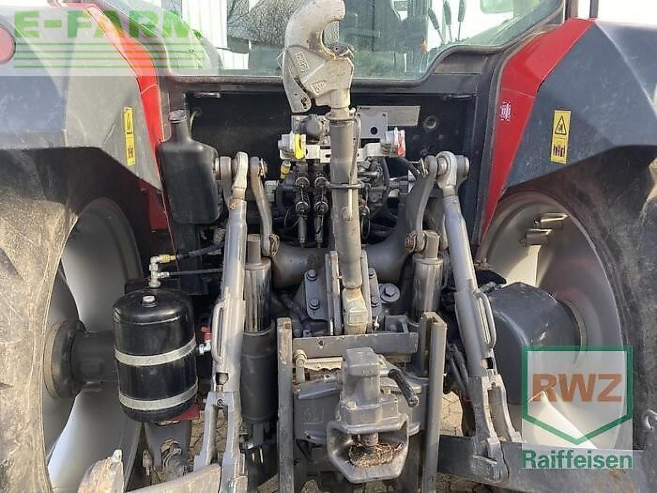 Massey Ferguson 6712 - Traktor: gambar 4 Massey Ferguson 6712 - Traktor: gambar 4