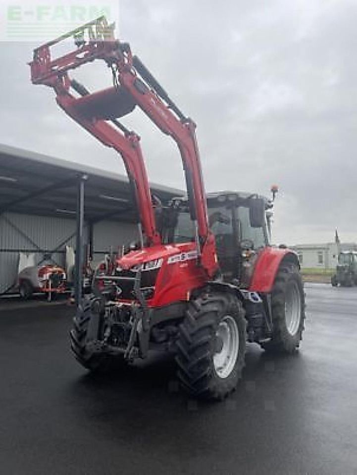 Massey Ferguson 6715s - Traktor: gambar 2 Massey Ferguson 6715s - Traktor: gambar 2