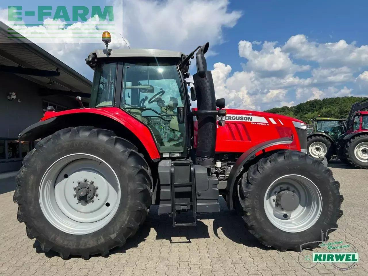 Massey Ferguson 7624 dynavt - Traktor: gambar 3 Massey Ferguson 7624 dynavt - Traktor: gambar 3