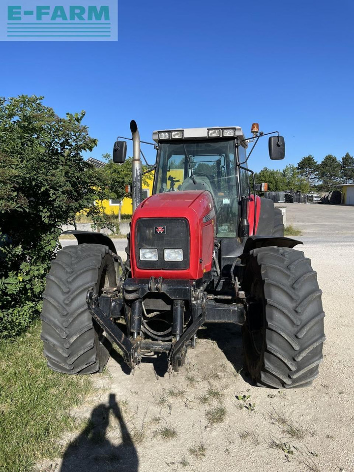Massey Ferguson 8250-4 - Traktor: gambar 2 Massey Ferguson 8250-4 - Traktor: gambar 2