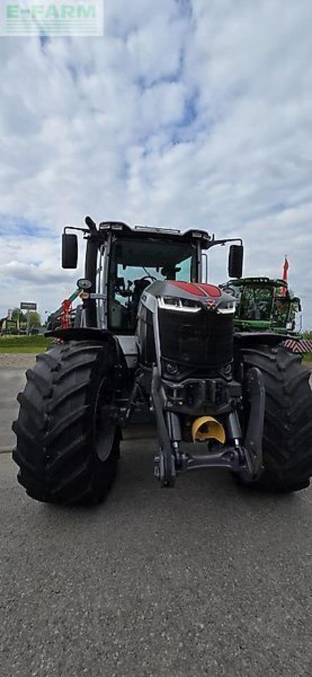 Massey Ferguson 8s.265 - Traktor: gambar 3 Massey Ferguson 8s.265 - Traktor: gambar 3
