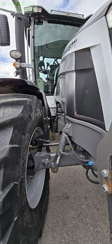 Massey Ferguson 8s.265 - Traktor: gambar 4 Massey Ferguson 8s.265 - Traktor: gambar 4