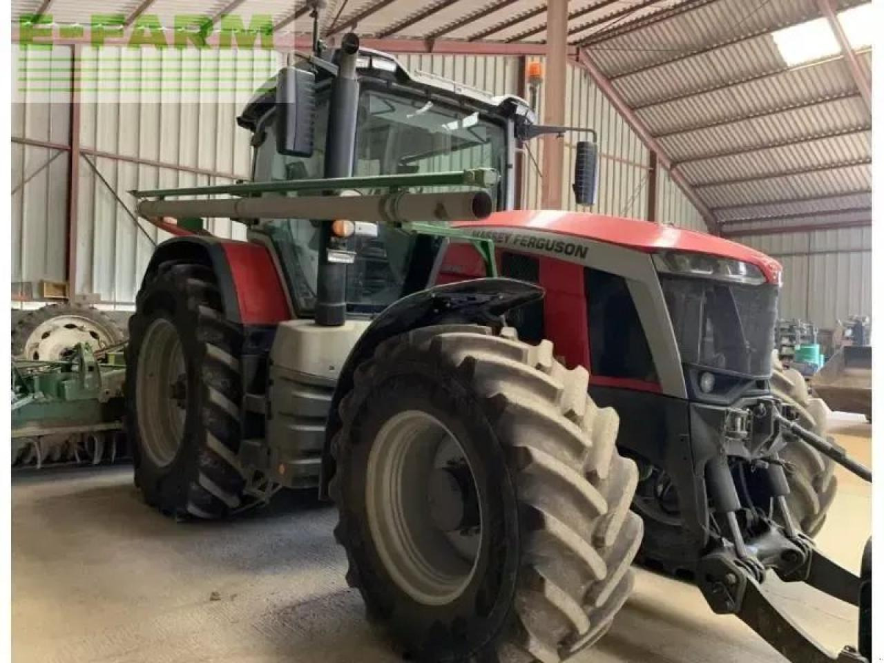 Massey Ferguson 8s.265 - Traktor: gambar 3 Massey Ferguson 8s.265 - Traktor: gambar 3