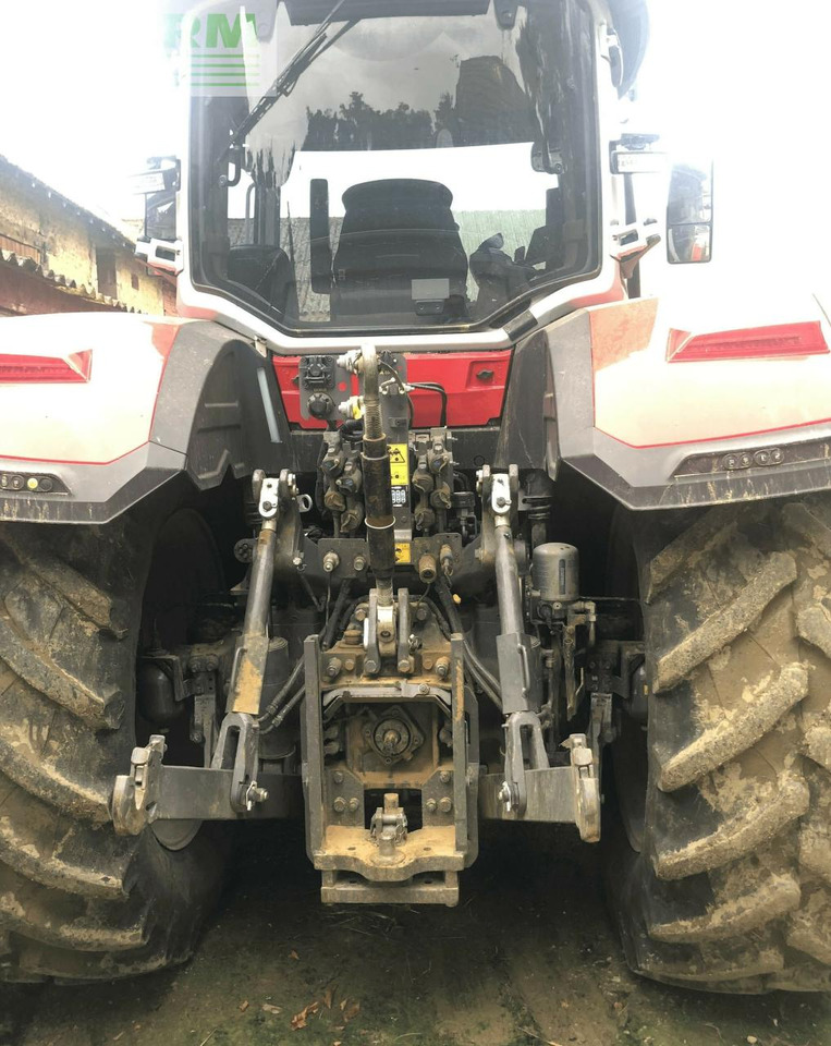 Massey Ferguson 8s205 - Traktor: gambar 3 Massey Ferguson 8s205 - Traktor: gambar 3