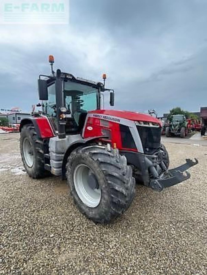 Massey Ferguson 8s245 - Traktor: gambar 1 Massey Ferguson 8s245 - Traktor: gambar 1
