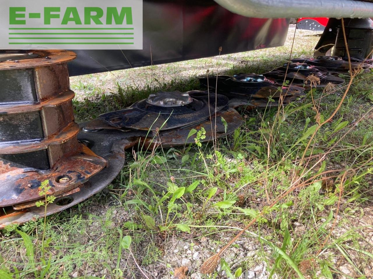 Mesin pemotong padang rumput Massey Ferguson DM 316 FQ: gambar 10