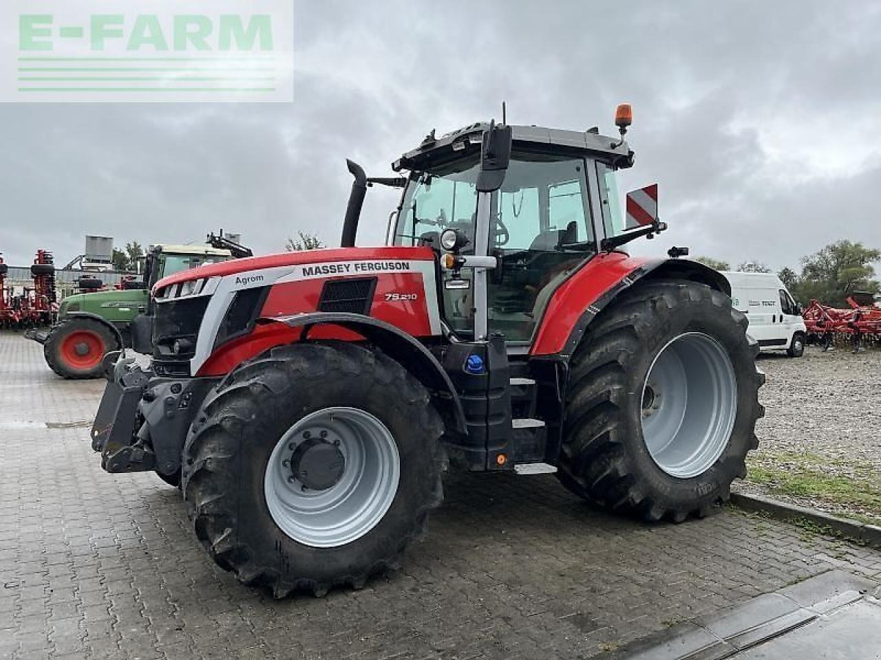 Massey Ferguson gebr. 7s.210 dyna vt exclusive Exclusive - Traktor: gambar 1 Massey Ferguson gebr. 7s.210 dyna vt exclusive Exclusive - Traktor: gambar 1