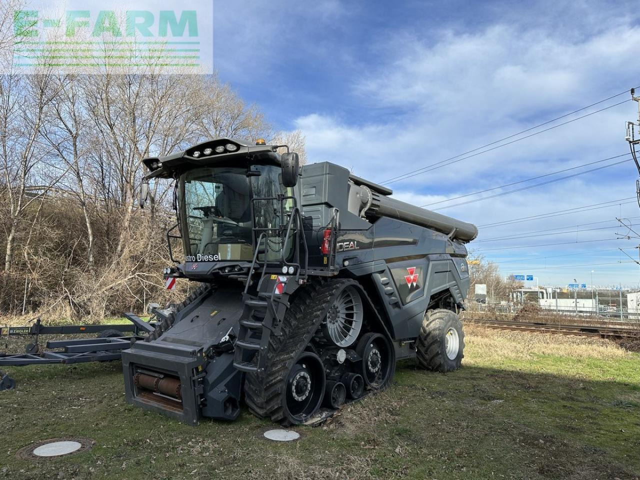 Massey Ferguson ideal 8t - Pemanen gabungan: gambar 2 Massey Ferguson ideal 8t - Pemanen gabungan: gambar 2