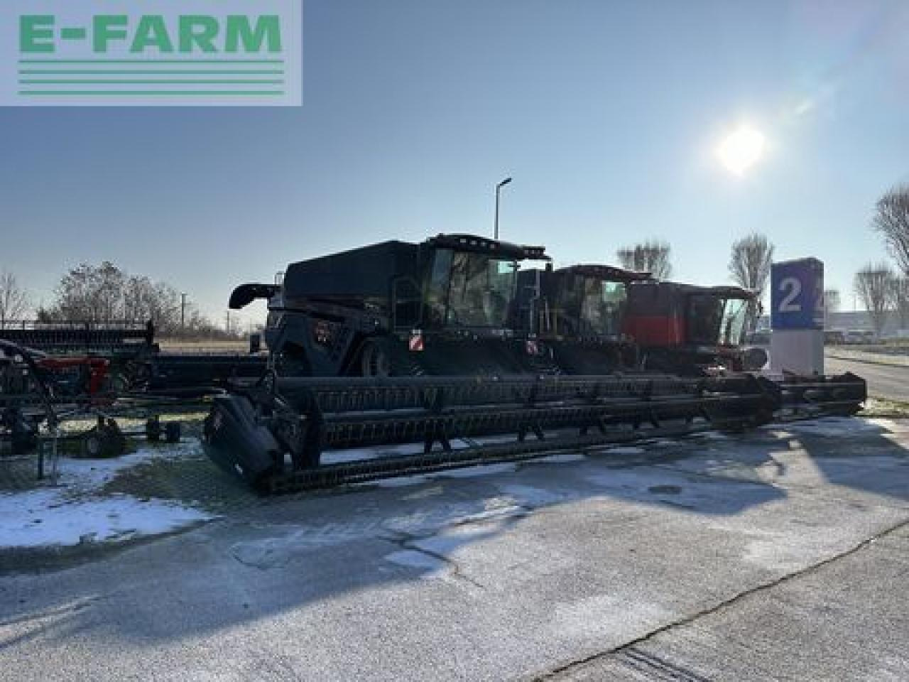 Massey Ferguson ideal 9t - Pemanen gabungan: gambar 1 Massey Ferguson ideal 9t - Pemanen gabungan: gambar 1