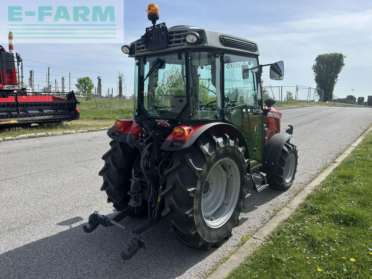 Traktor Massey Ferguson mf 3708: gambar 6