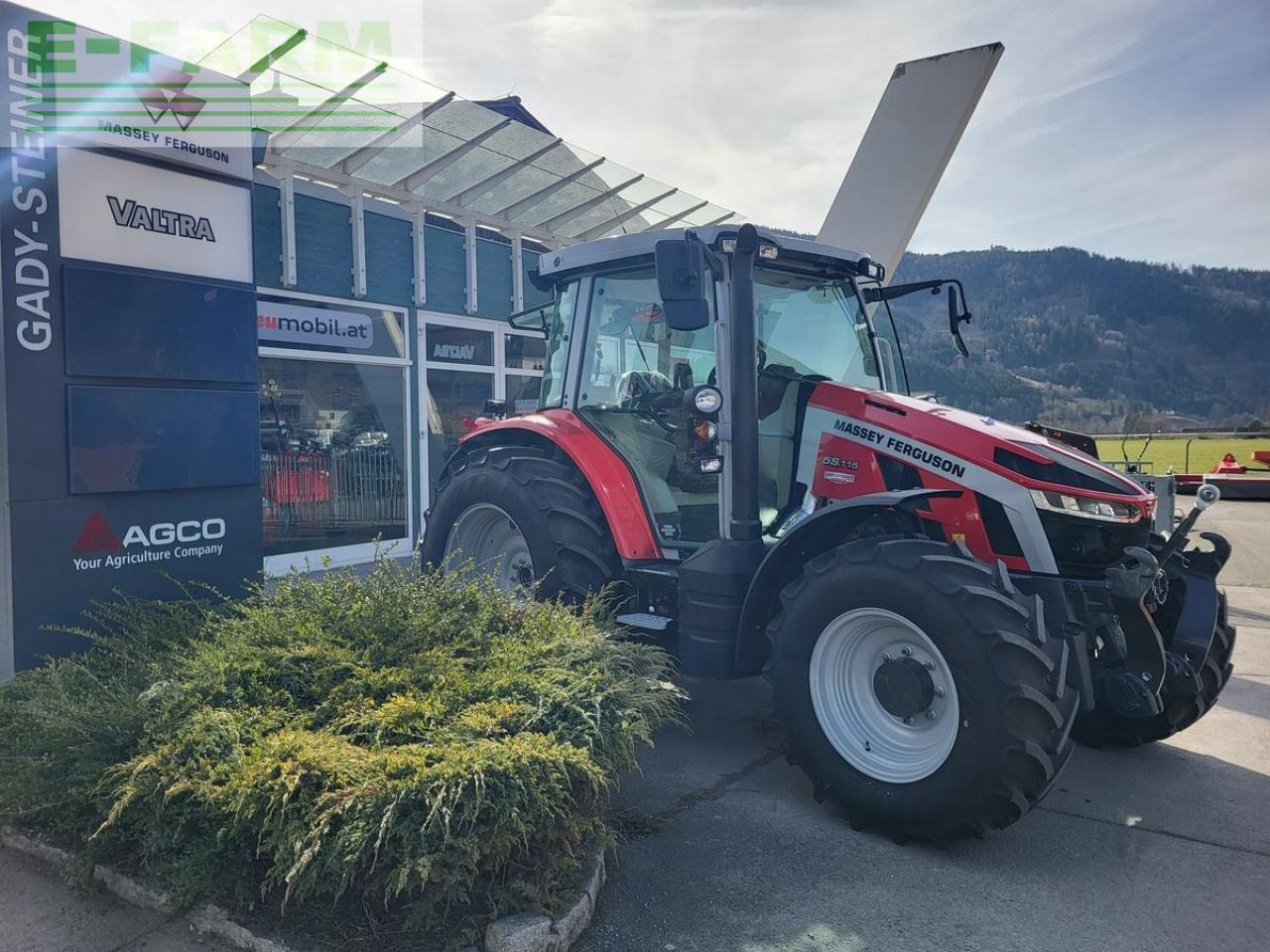 Massey Ferguson mf 5s.115 dyna-4 efficient Efficient - Traktor: gambar 2 Massey Ferguson mf 5s.115 dyna-4 efficient Efficient - Traktor: gambar 2