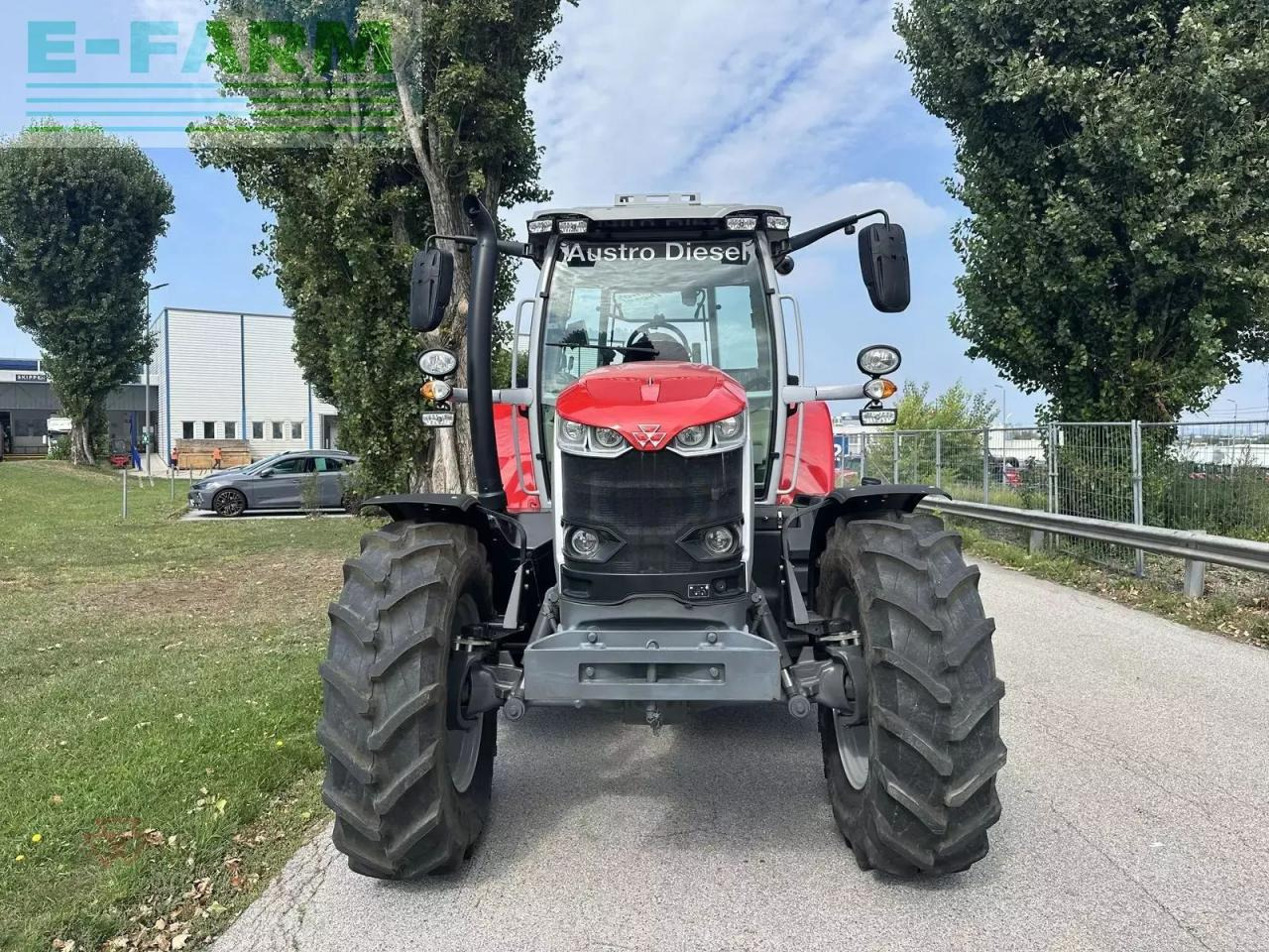 Massey Ferguson mf 7s.155 - Traktor: gambar 4 Massey Ferguson mf 7s.155 - Traktor: gambar 4