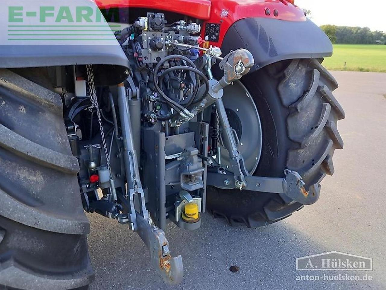 Massey Ferguson mf 7s.180 dyna-6 exclusive Exclusive - Traktor: gambar 5 Massey Ferguson mf 7s.180 dyna-6 exclusive Exclusive - Traktor: gambar 5