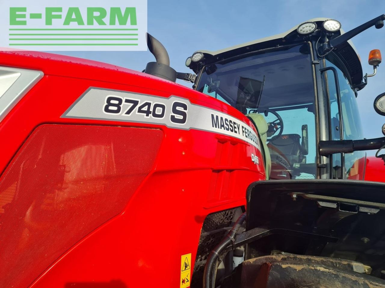 Massey Ferguson mf 8740 s efficient - Traktor: gambar 3 Massey Ferguson mf 8740 s efficient - Traktor: gambar 3