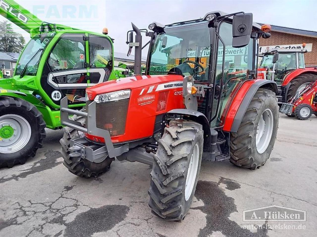 Massey Ferguson mf4707 cab 4wd - Traktor: gambar 1 Massey Ferguson mf4707 cab 4wd - Traktor: gambar 1