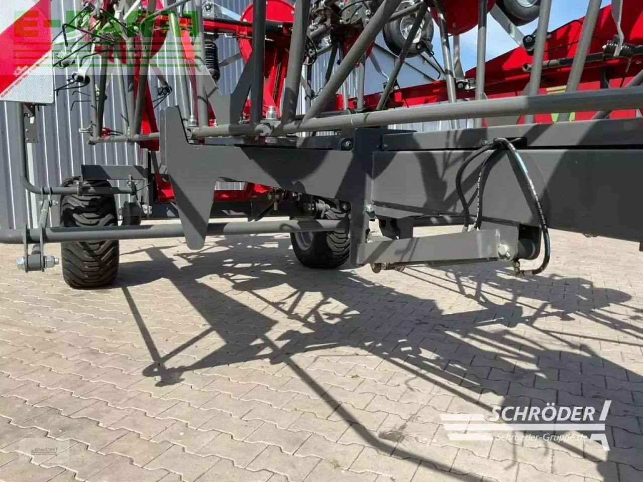 Massey Ferguson td 1310x trc (lotus 1250 t) - Tedder/ Menyapu: gambar 2 Massey Ferguson td 1310x trc (lotus 1250 t) - Tedder/ Menyapu: gambar 2