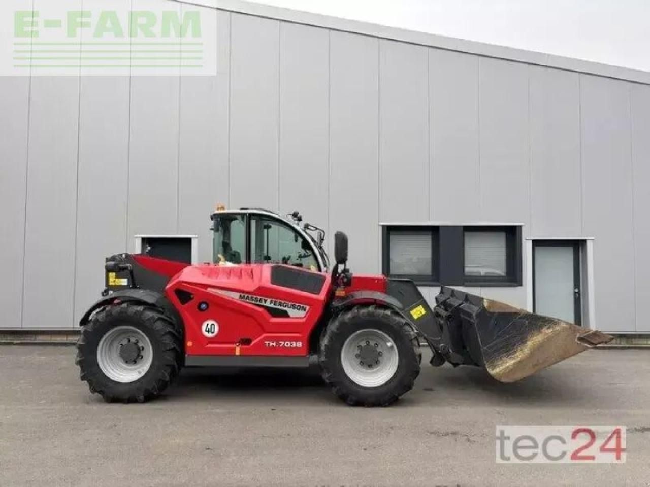 Massey Ferguson th.7038 - Ekskavator mini: gambar 1 Massey Ferguson th.7038 - Ekskavator mini: gambar 1