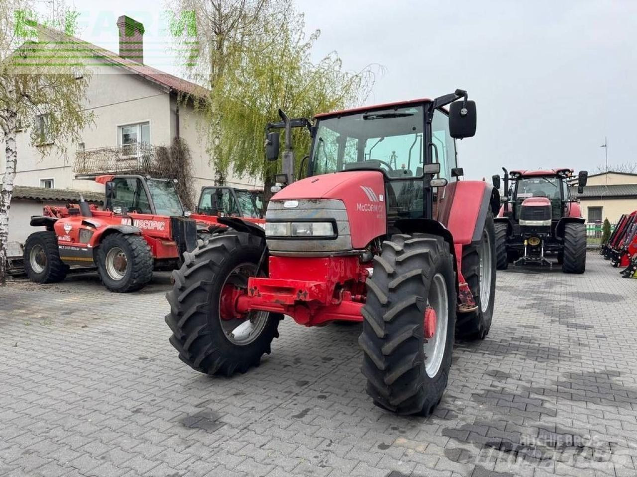 McCormick mc100 - Traktor: gambar 2 McCormick mc100 - Traktor: gambar 2