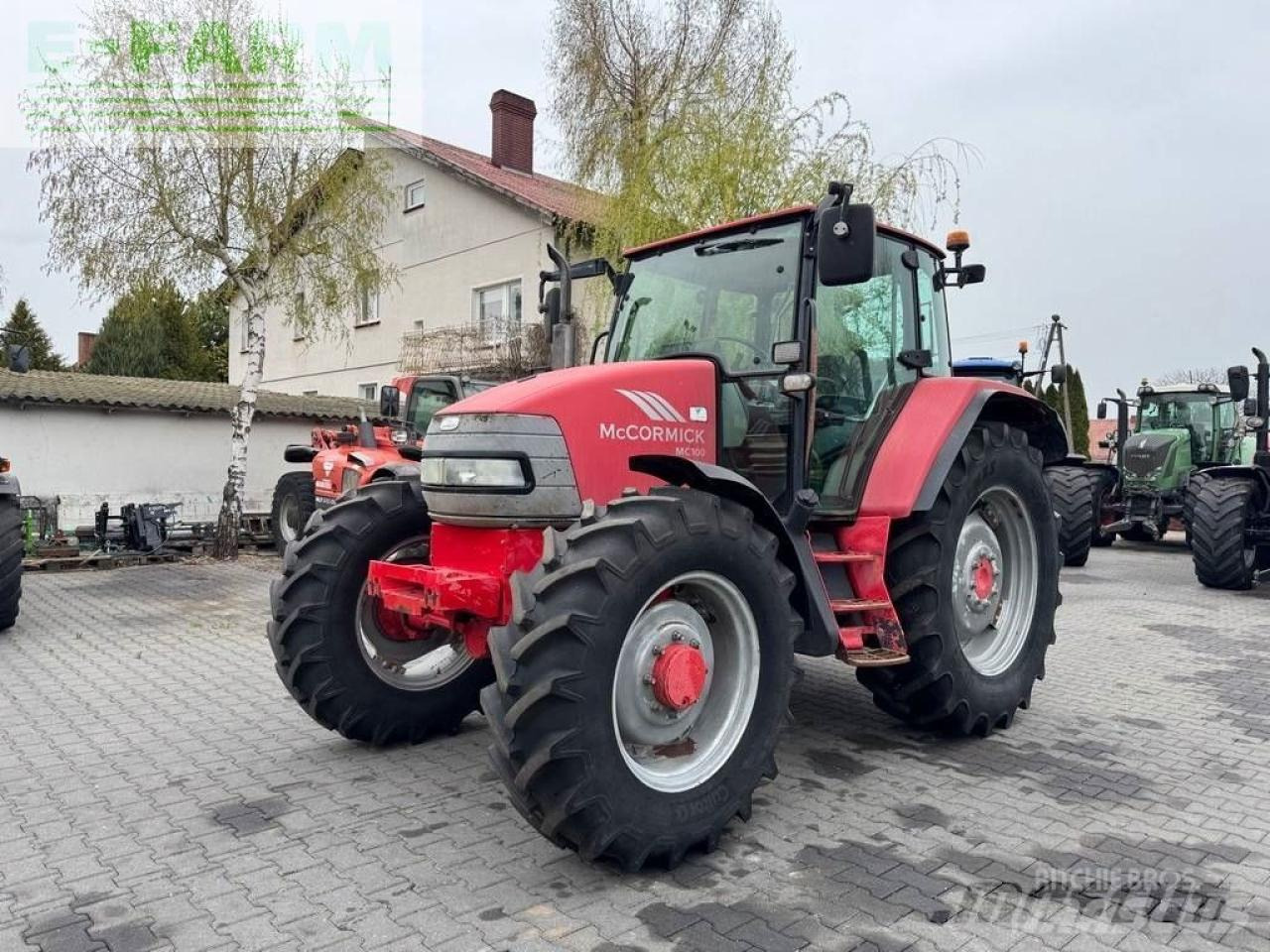 McCormick mc100 - Traktor: gambar 1 McCormick mc100 - Traktor: gambar 1