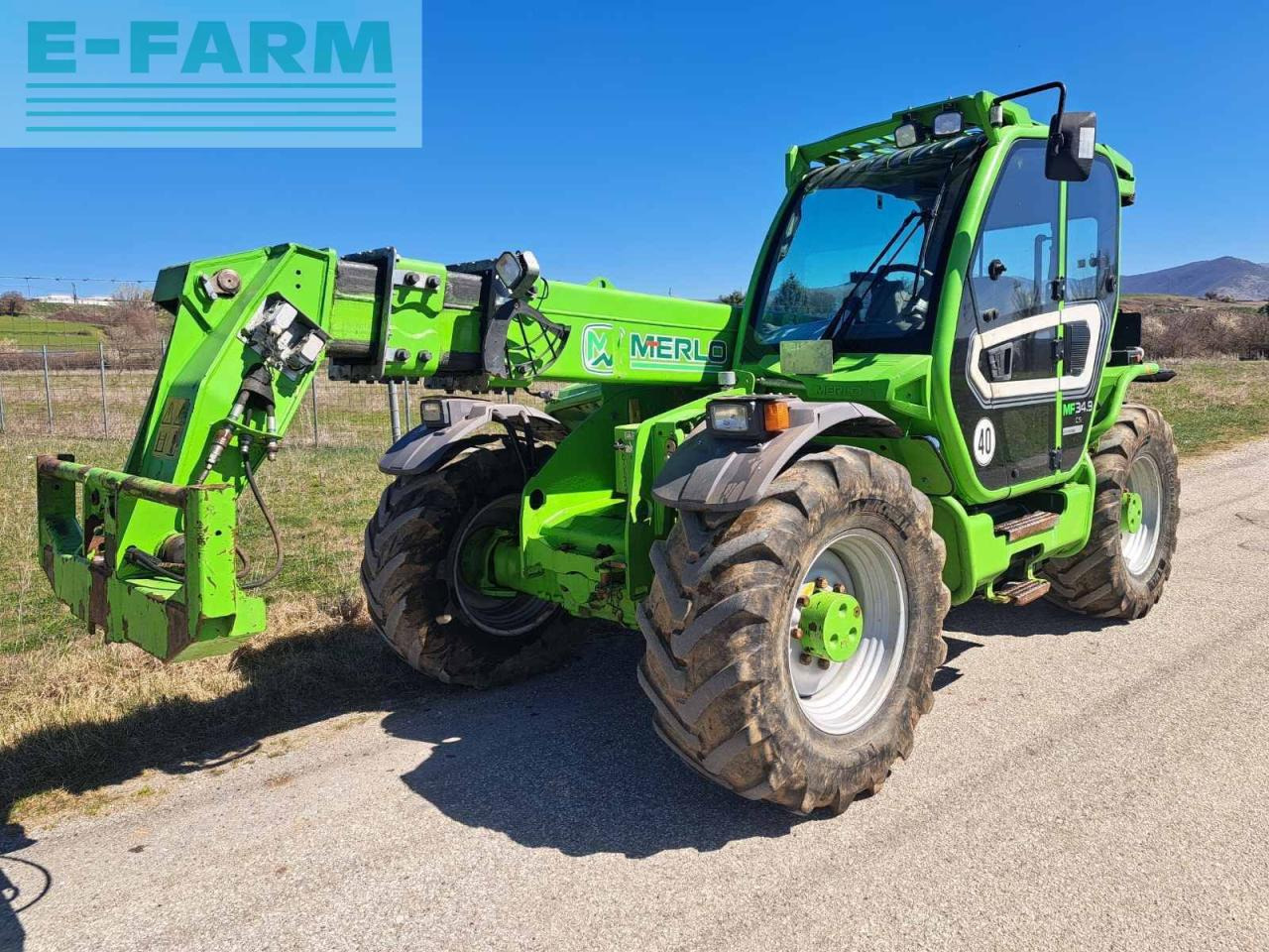 Merlo multifarmer 34,9 cs-cvtronic - Telehandler: gambar 1 Merlo multifarmer 34,9 cs-cvtronic - Telehandler: gambar 1