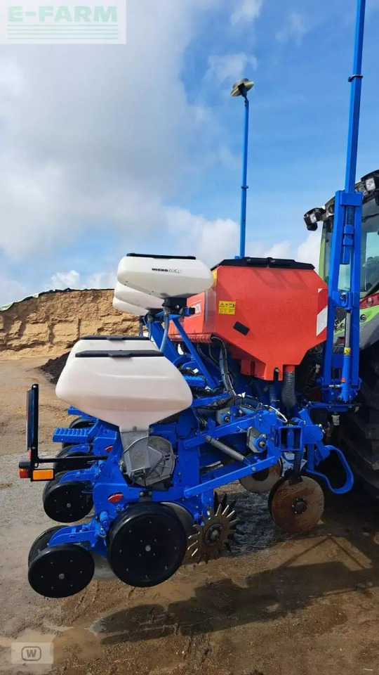 Monosem ng plus 4 - Penabur presisi: gambar 2 Monosem ng plus 4 - Penabur presisi: gambar 2