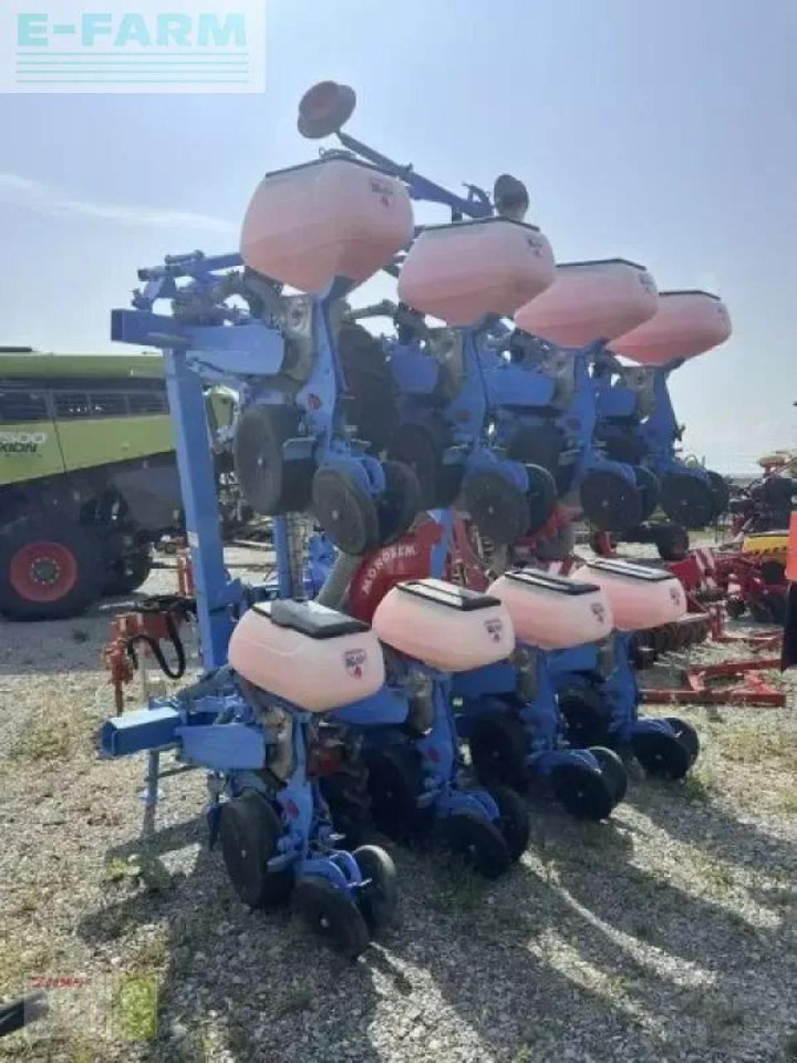 Monosem ng plus 8 r - Penabur presisi: gambar 1 Monosem ng plus 8 r - Penabur presisi: gambar 1