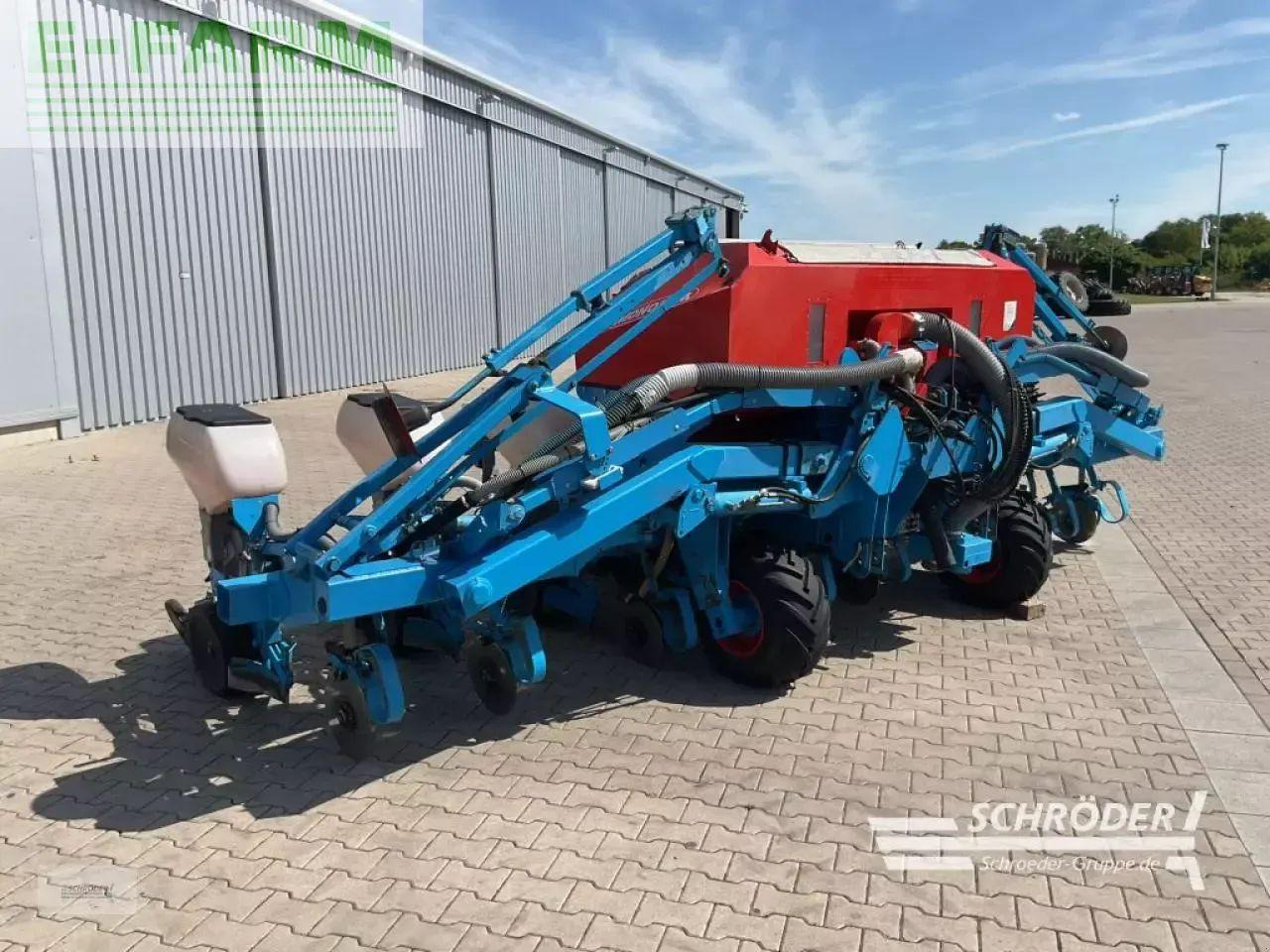 Monosem ng plus 8-reihig - Penabur presisi: gambar 2 Monosem ng plus 8-reihig - Penabur presisi: gambar 2