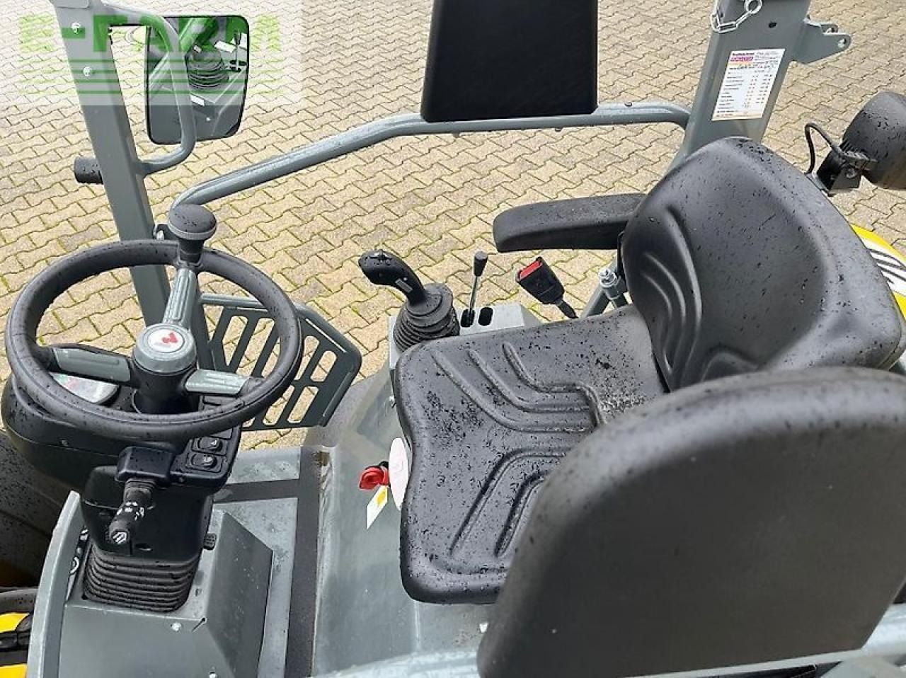 Neuson wl 20 - Ekskavator mini: gambar 5 Neuson wl 20 - Ekskavator mini: gambar 5