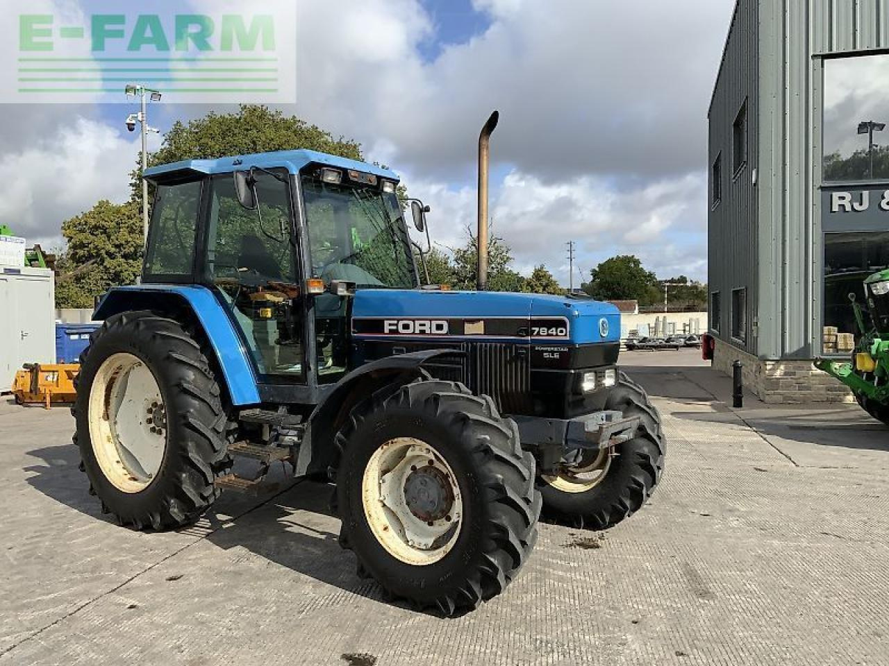 New Holland 7840 power star sle tractor (st24084) - Traktor: gambar 2 New Holland 7840 power star sle tractor (st24084) - Traktor: gambar 2