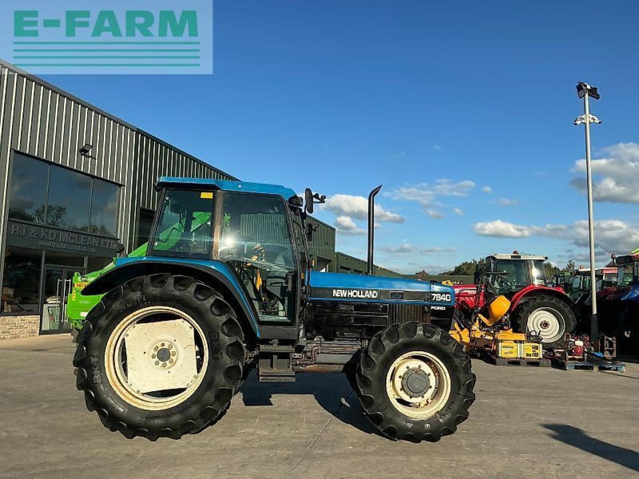New Holland 7840 sle tractor (st24087) - Traktor: gambar 1 New Holland 7840 sle tractor (st24087) - Traktor: gambar 1