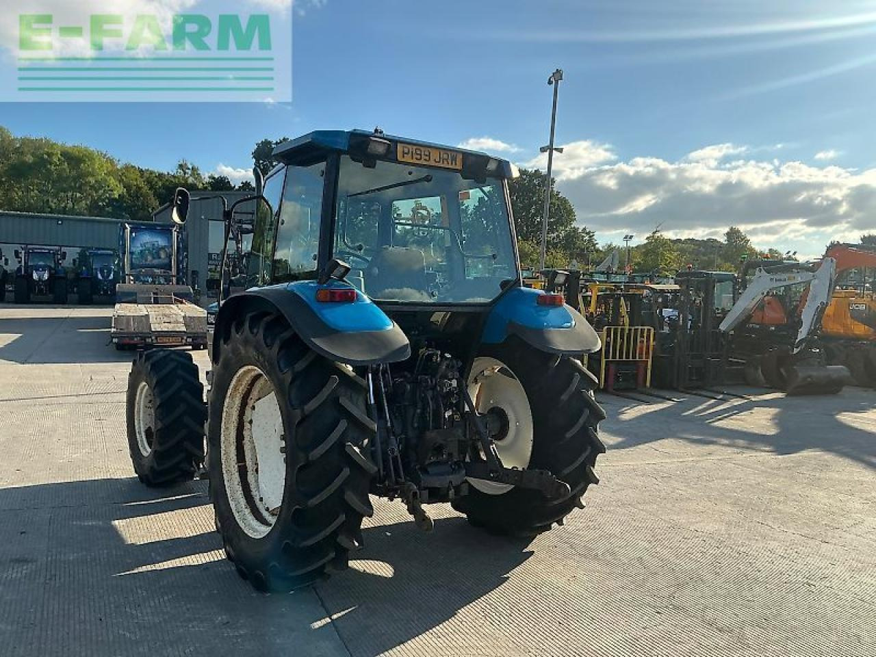 New Holland 7840 sle tractor (st24087) - Traktor: gambar 4 New Holland 7840 sle tractor (st24087) - Traktor: gambar 4