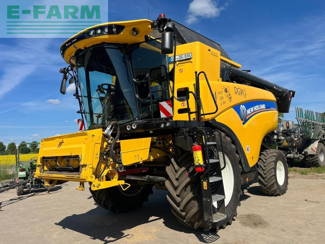 New Holland CX 8.80 - Pemanen gabungan: gambar 1 New Holland CX 8.80 - Pemanen gabungan: gambar 1