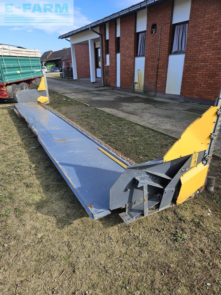 Pemanen gabungan New Holland CX 860: gambar 13 Pemanen gabungan New Holland CX 860: gambar 13