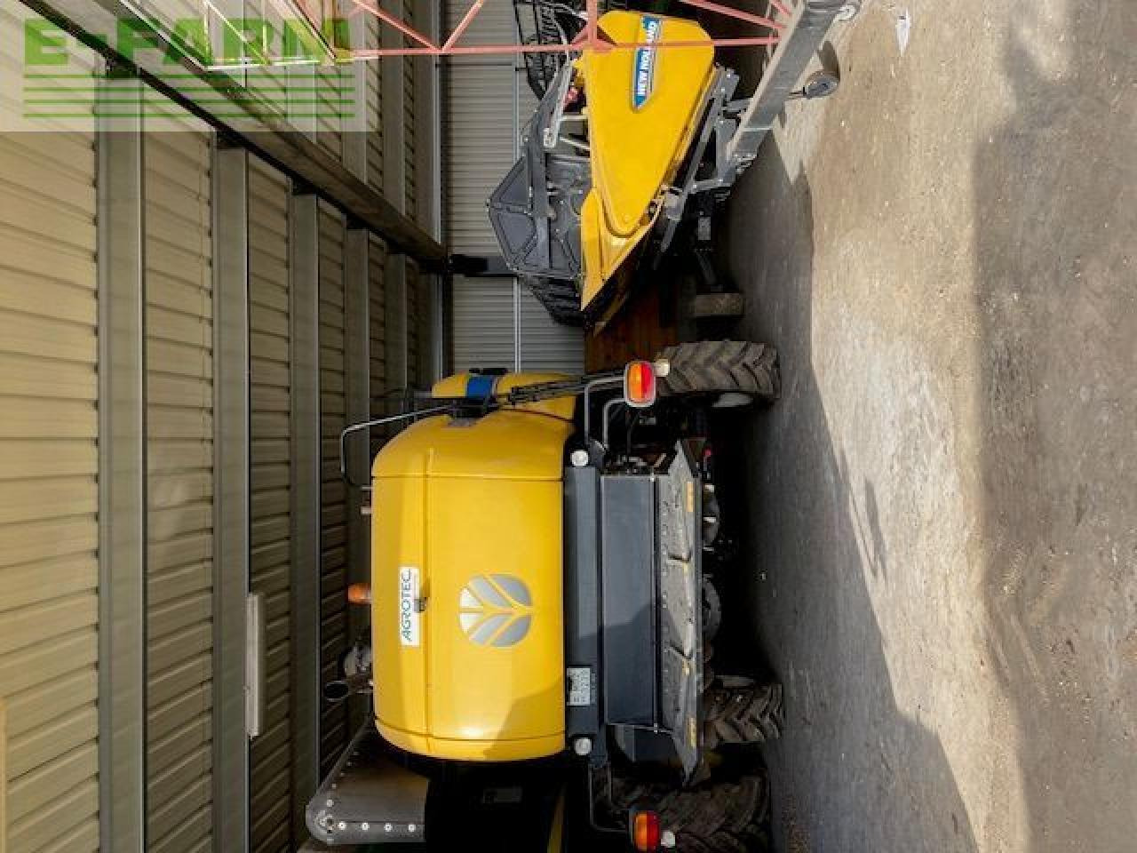 New Holland CX6090 - Pemanen gabungan: gambar 4 New Holland CX6090 - Pemanen gabungan: gambar 4