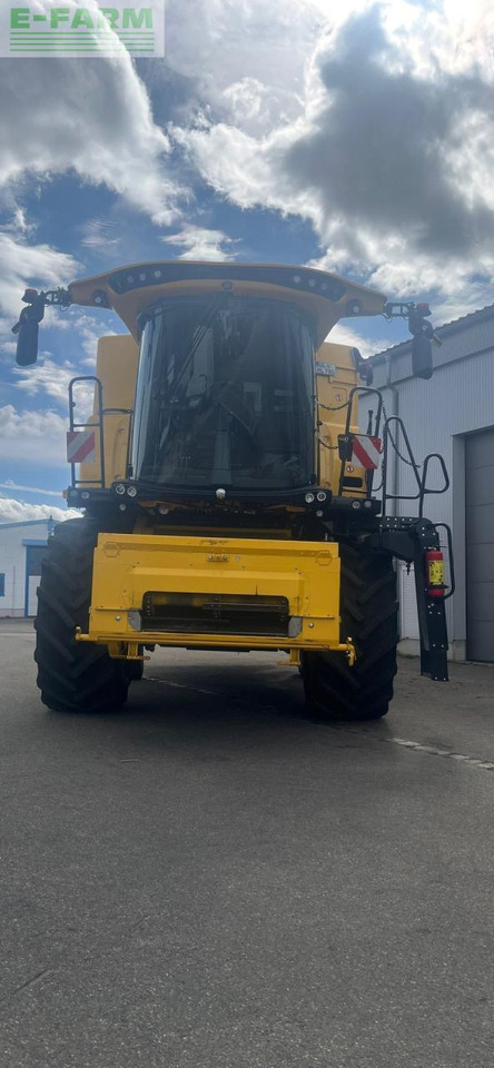 New Holland CX7.80 - Pemanen gabungan: gambar 2 New Holland CX7.80 - Pemanen gabungan: gambar 2