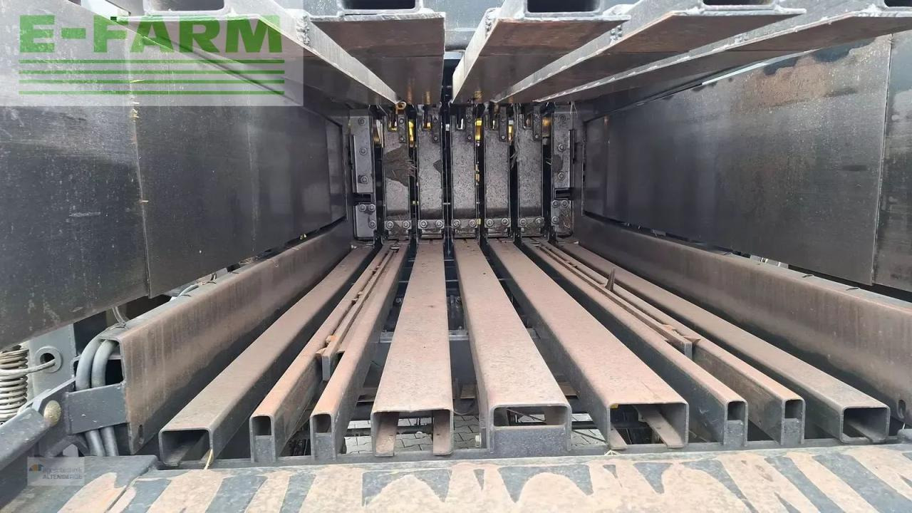 New Holland bb 9070 / bb9070 - Baler persegi: gambar 5 New Holland bb 9070 / bb9070 - Baler persegi: gambar 5