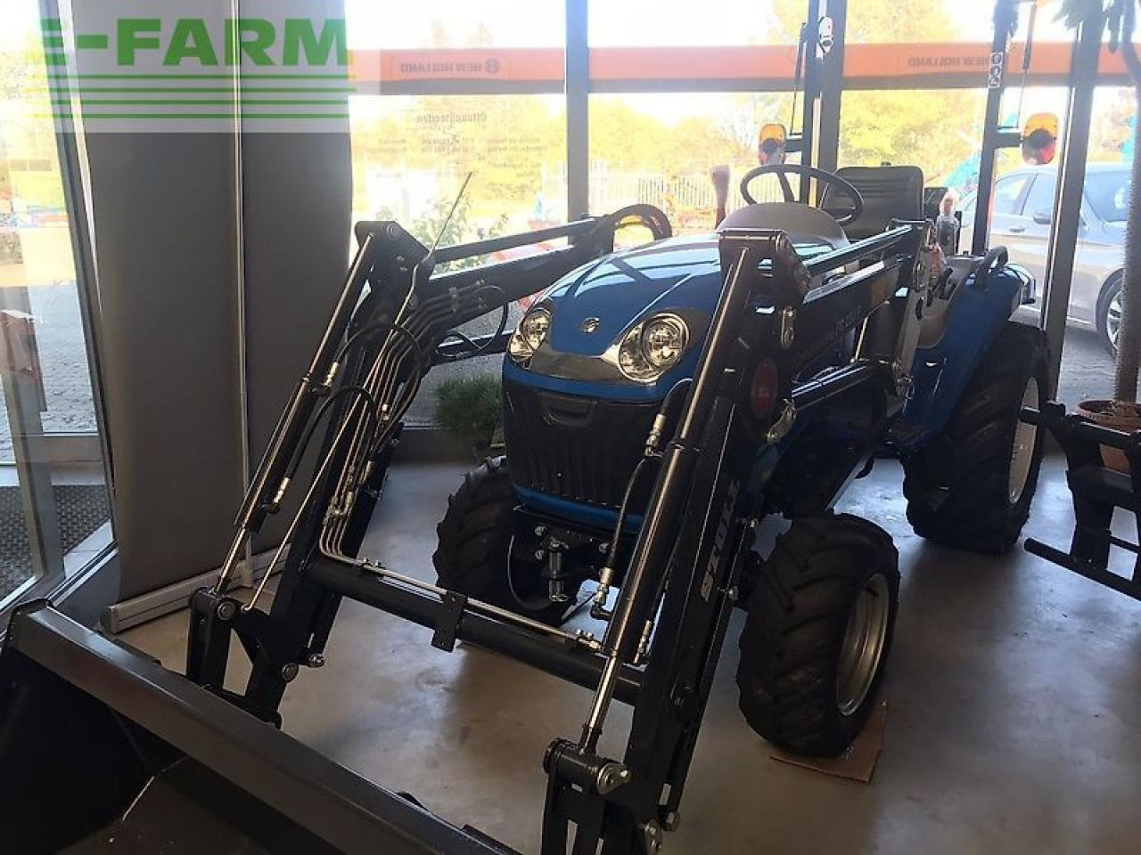New Holland boomer 25 my19 - Traktor: gambar 1 New Holland boomer 25 my19 - Traktor: gambar 1