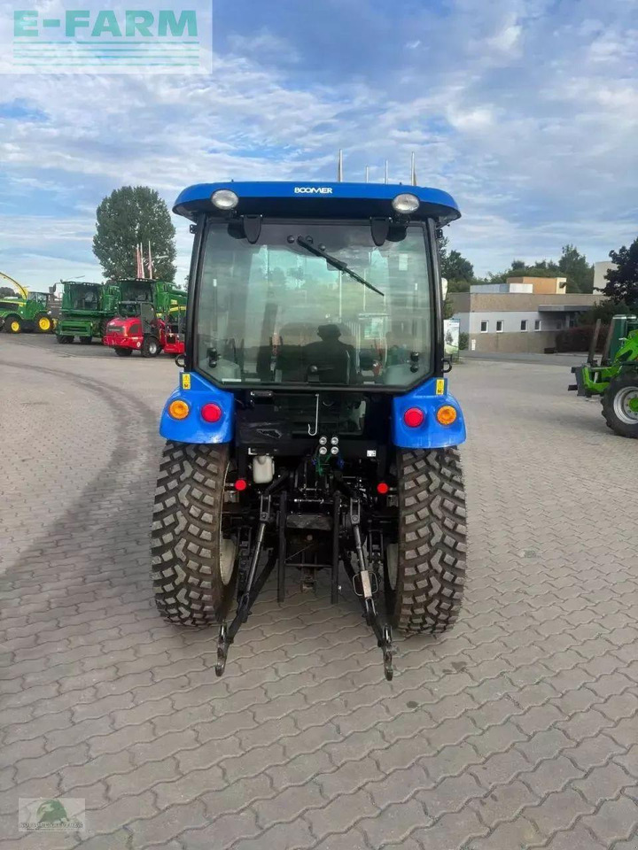 New Holland boomer 50 - Traktor: gambar 3 New Holland boomer 50 - Traktor: gambar 3