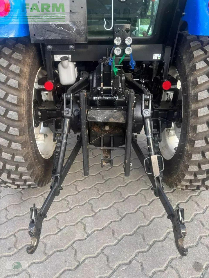 New Holland boomer 50 - Traktor: gambar 5 New Holland boomer 50 - Traktor: gambar 5