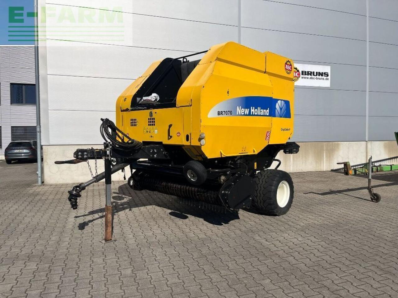 New Holland br 7070 rotorschneidwerk - Baler persegi: gambar 2 New Holland br 7070 rotorschneidwerk - Baler persegi: gambar 2