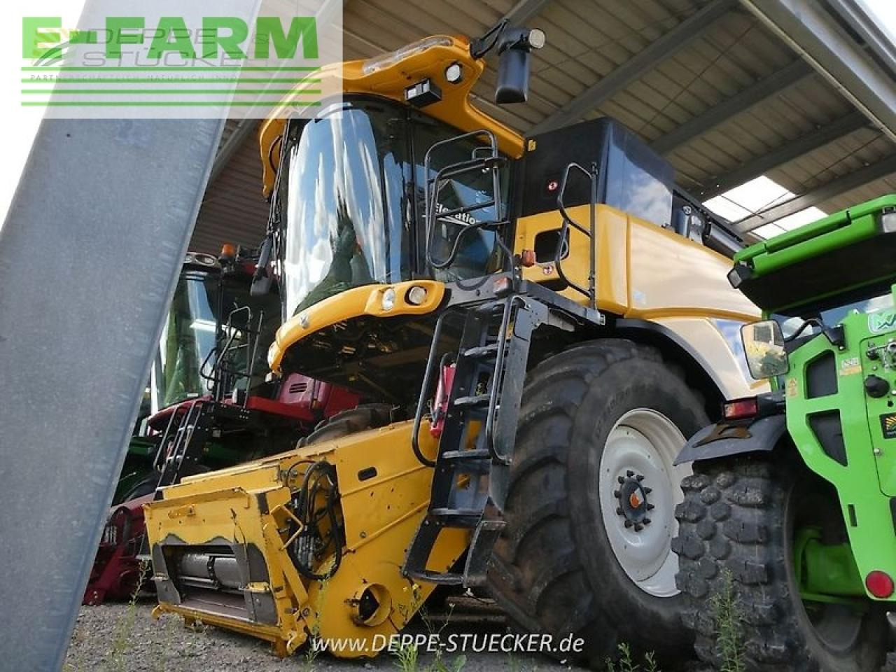 New Holland cr 9090 elevation - Pemanen gabungan: gambar 4 New Holland cr 9090 elevation - Pemanen gabungan: gambar 4