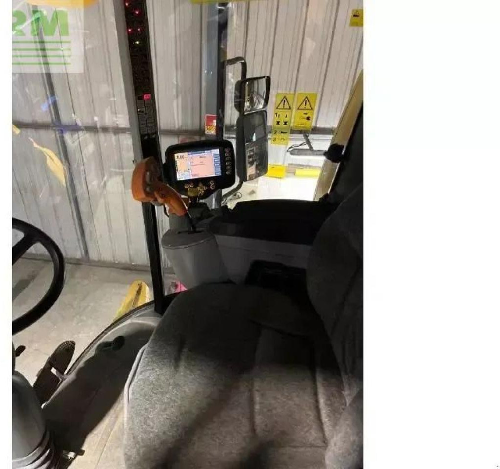 New Holland csx7080 - Pemanen gabungan: gambar 4 New Holland csx7080 - Pemanen gabungan: gambar 4