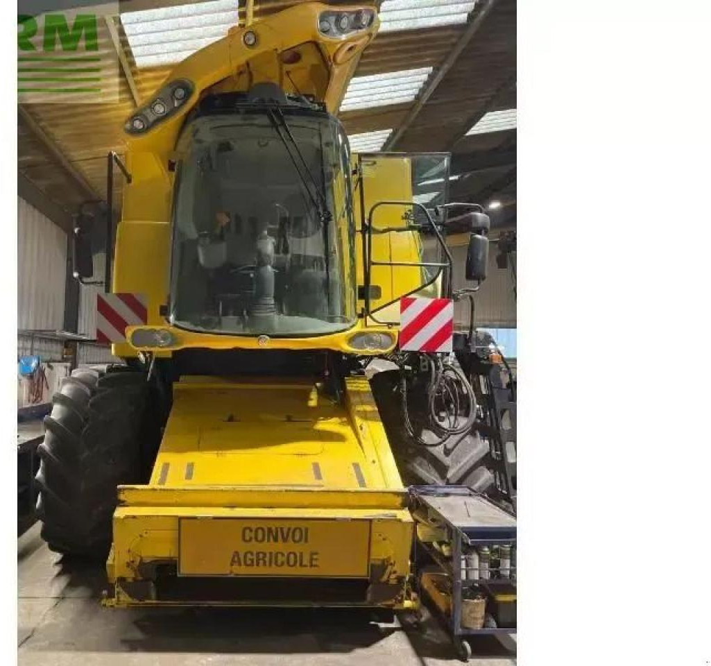 New Holland csx7080 - Pemanen gabungan: gambar 1 New Holland csx7080 - Pemanen gabungan: gambar 1