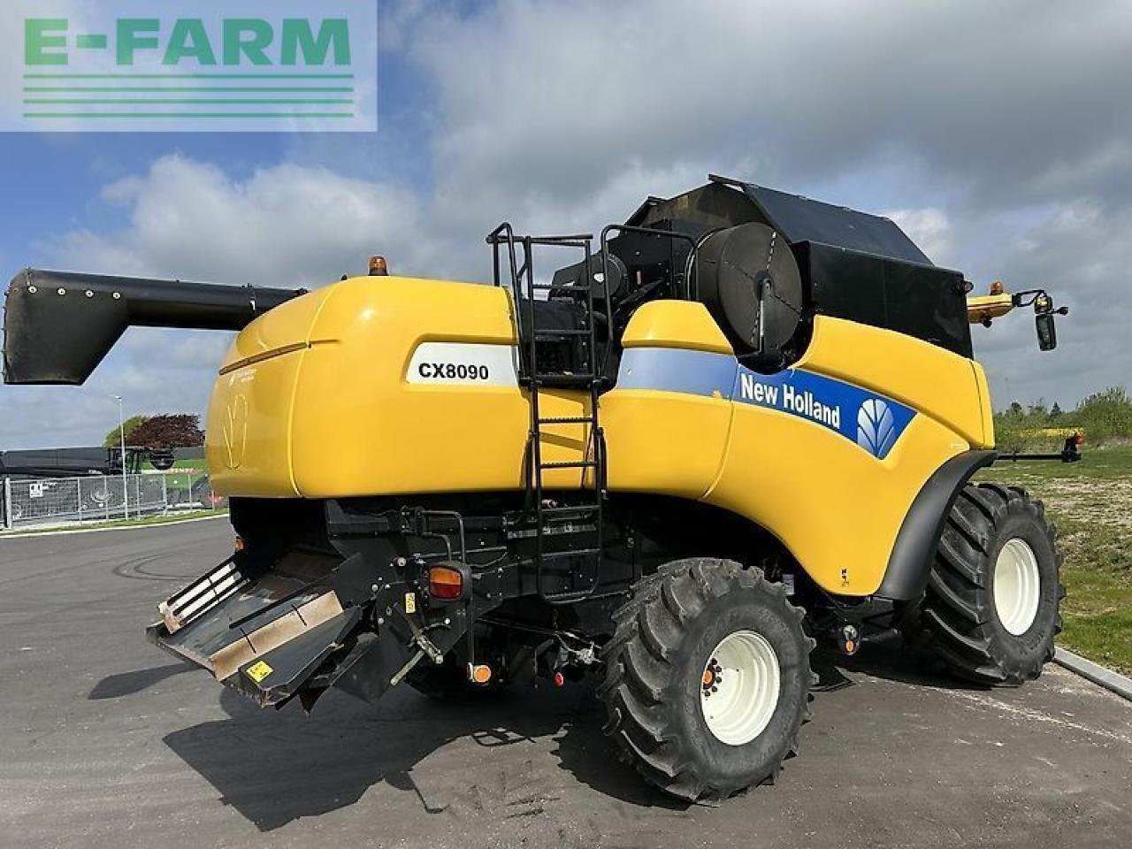 New Holland cx 8090 - Pemanen gabungan: gambar 3 New Holland cx 8090 - Pemanen gabungan: gambar 3