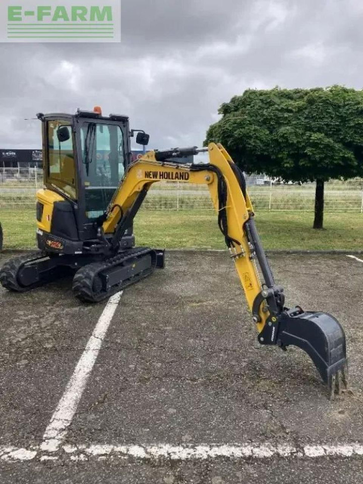 New Holland e 25 d - Ekskavator mini: gambar 2 New Holland e 25 d - Ekskavator mini: gambar 2