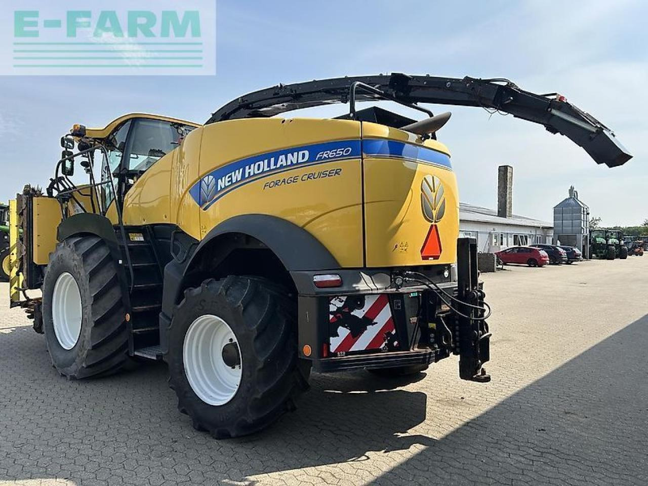 New Holland fr 650 - Pemanen hijauan: gambar 2 New Holland fr 650 - Pemanen hijauan: gambar 2