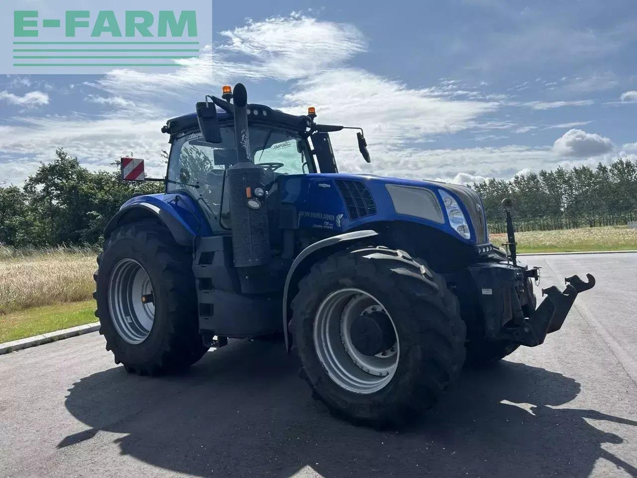 New Holland nh t 8.410 - Traktor: gambar 4 New Holland nh t 8.410 - Traktor: gambar 4