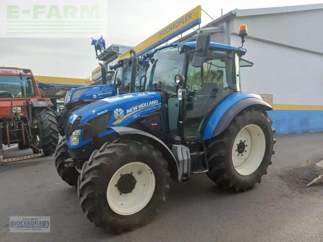 New Holland t 5.95 - Traktor: gambar 1 New Holland t 5.95 - Traktor: gambar 1