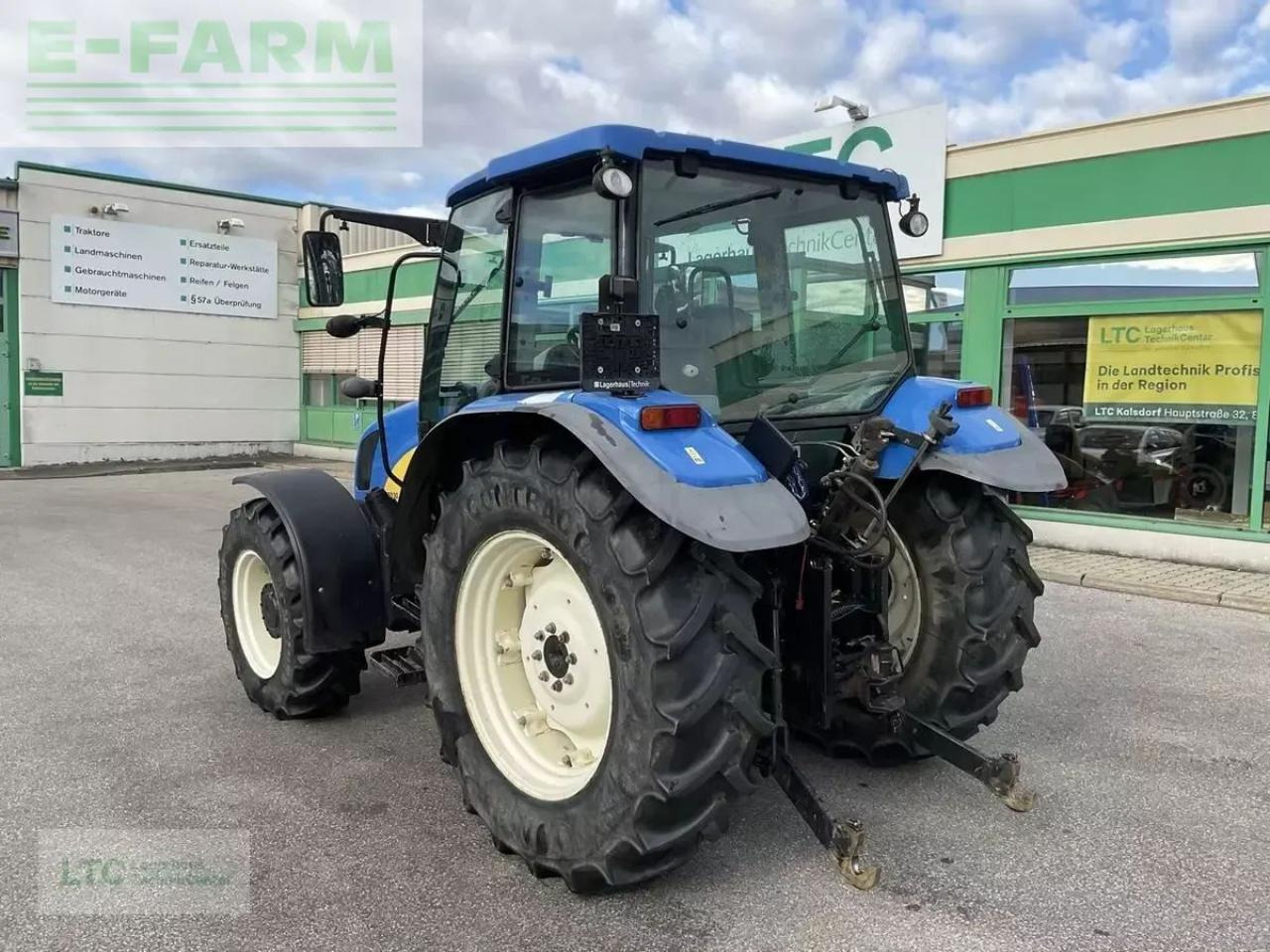 New Holland t 5030 - Traktor: gambar 4 New Holland t 5030 - Traktor: gambar 4